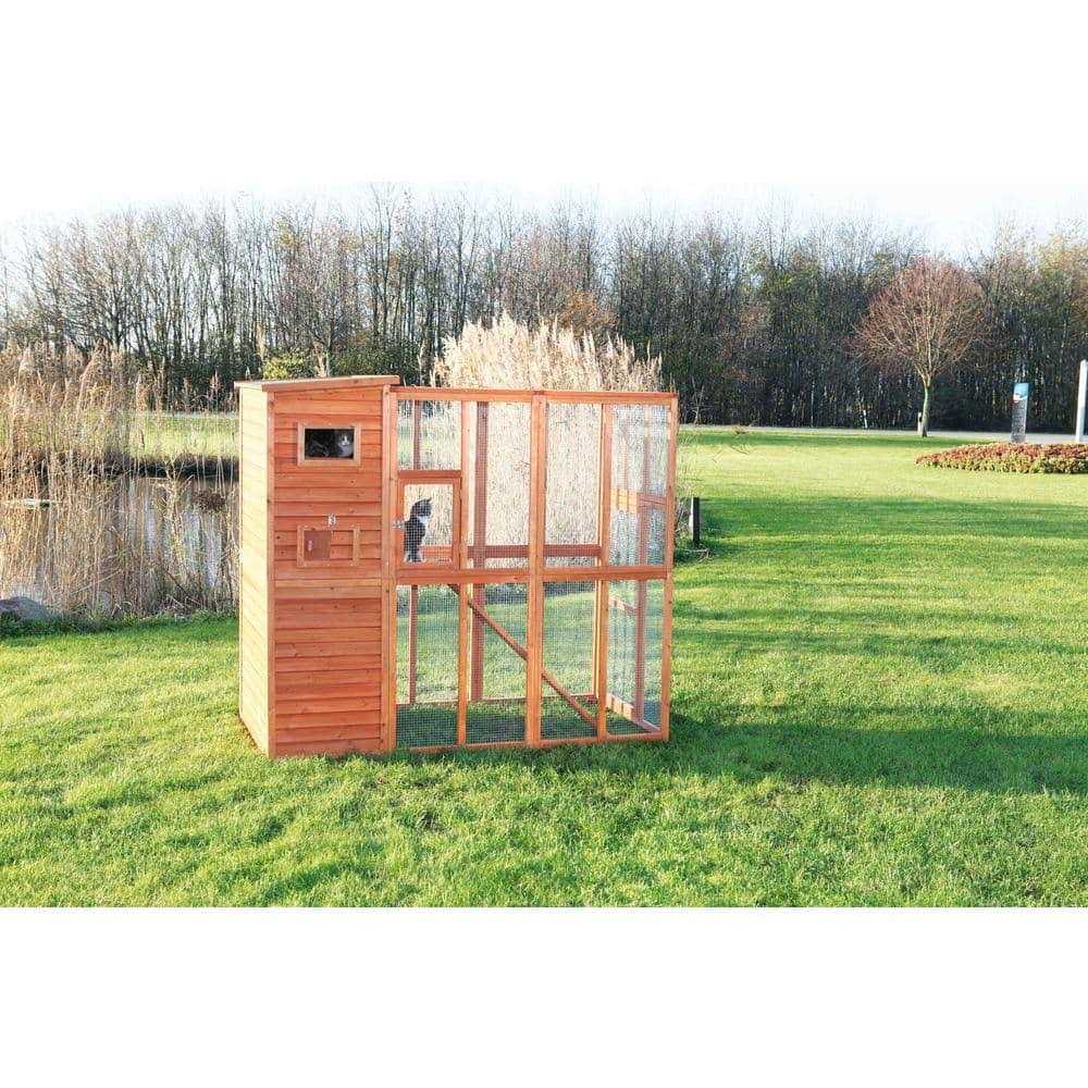 Wooden Outdoor Cat Run M7406