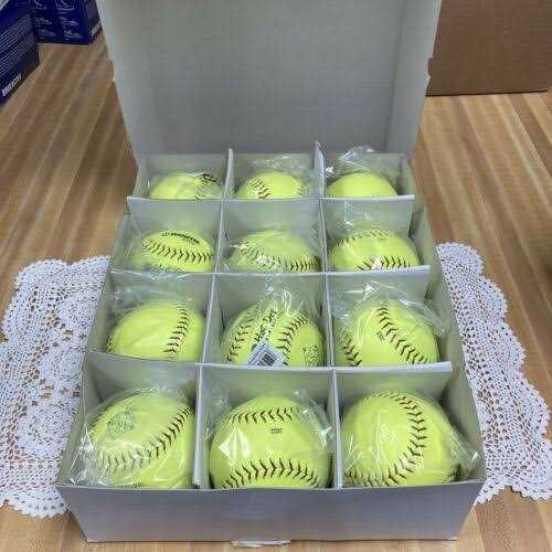 Hot Dot ASA Slowpitch Softball R750313