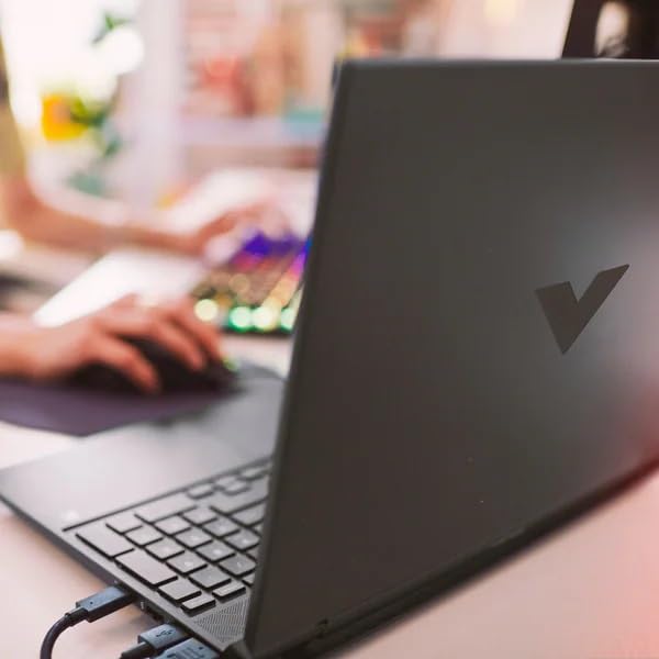 15.6 inches 144Hz FHD Anti-Glare Display AMD Ryzen 5 16GB RAM 1TB SSD NVIDIA GeForce RTX 4050 Backlit Keyboard Win11 Mica Silver Gaming Laptop M607