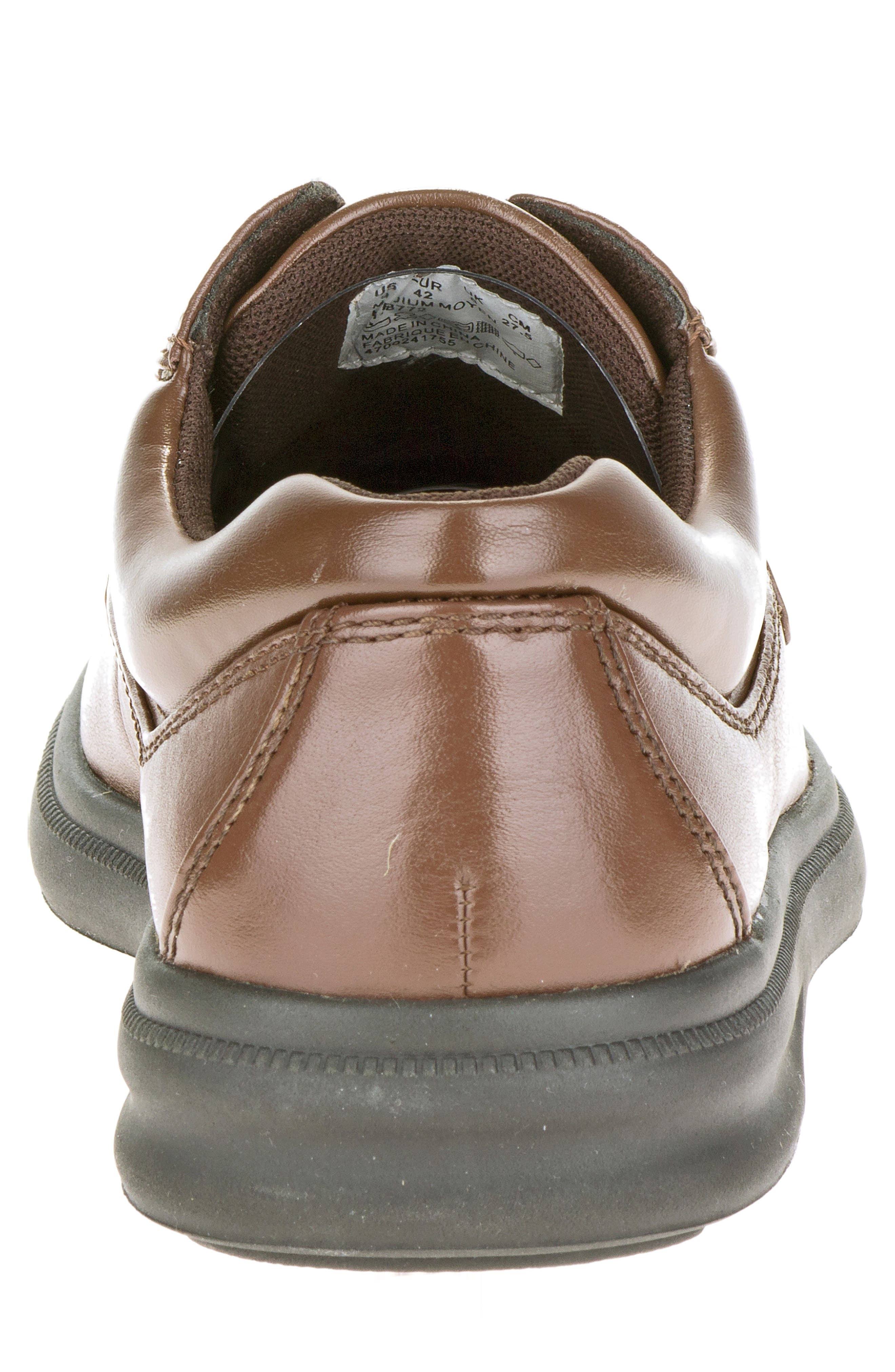 Brown Size 9 Shoes S952