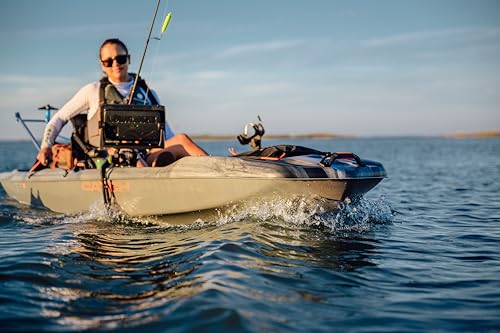 10.5 ft Fishing Kayak with Lawnchair F42064