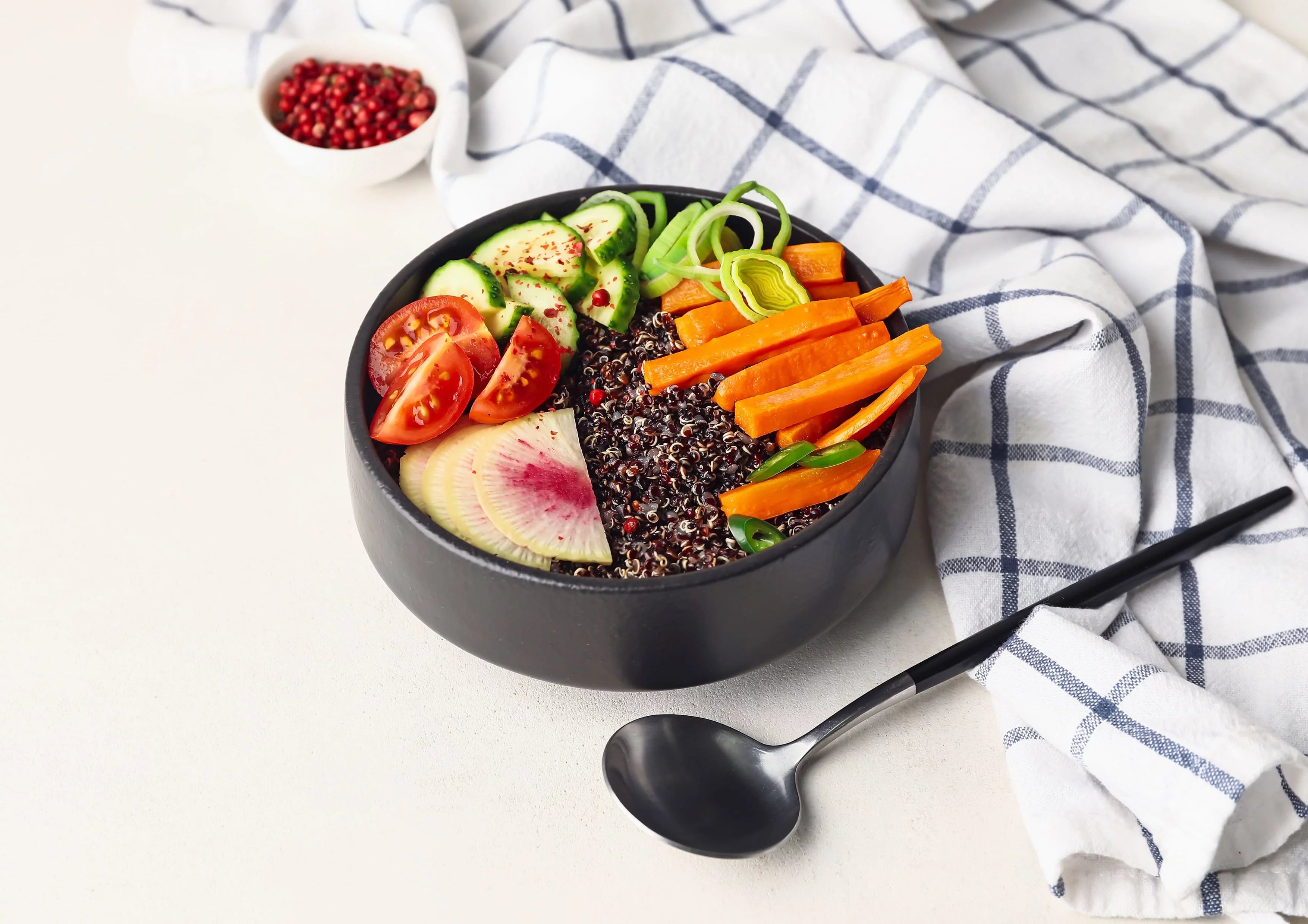 Black Quinoa, 10 Pounds U682172