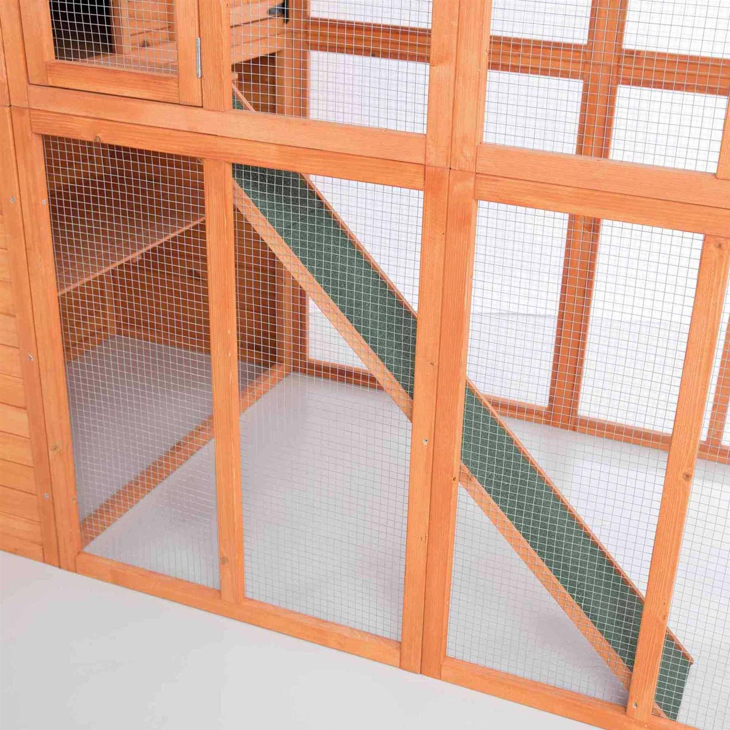 Wooden Outdoor Cat Run M7406