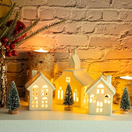 7 Pcs Christmas Porcelain Village Tabletop Figurine LED House Decorations J40535
