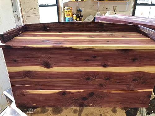 42" Cedar Storage Chest A43700