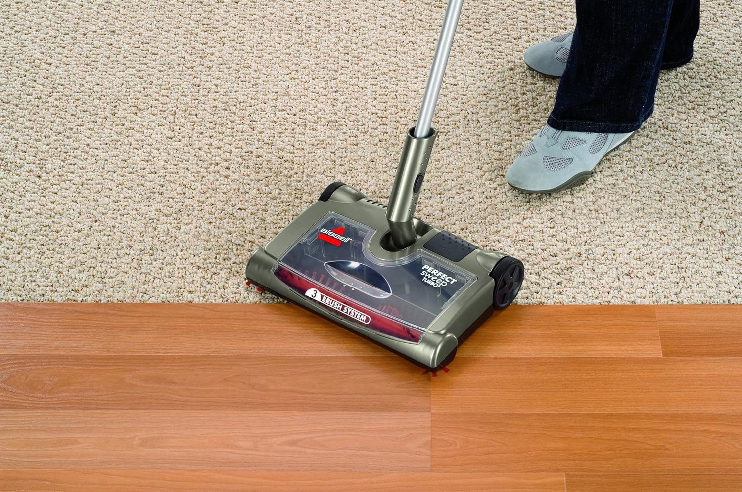 Cordless Rechargeable Sweeper L60656