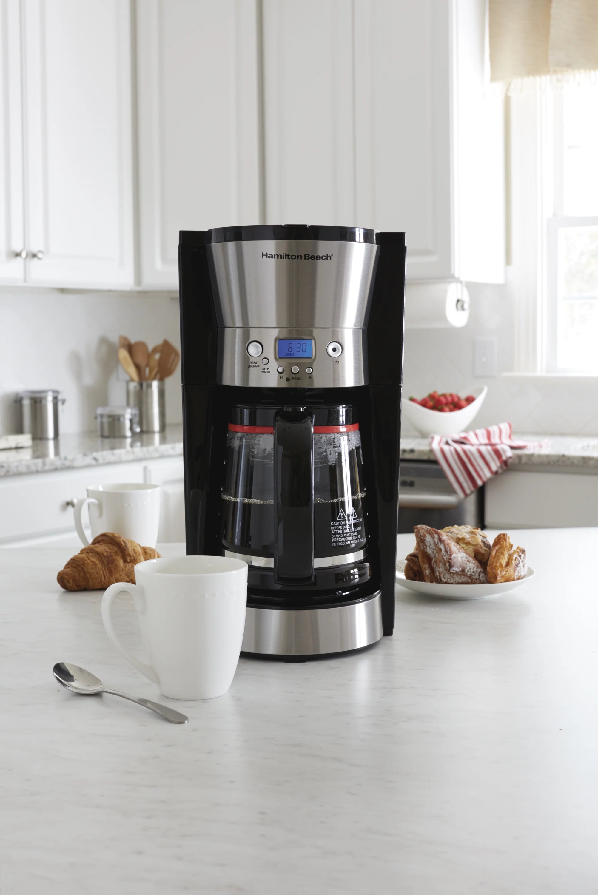 12 Cups Black Programmable Coffee Maker Q391