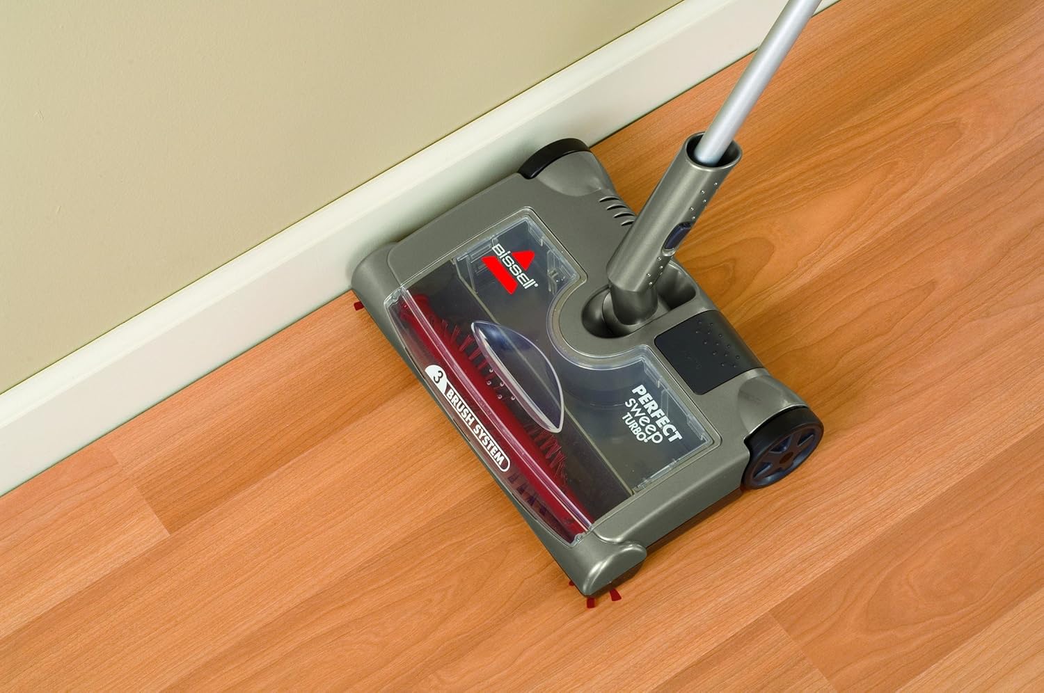 Cordless Rechargeable Sweeper L60656