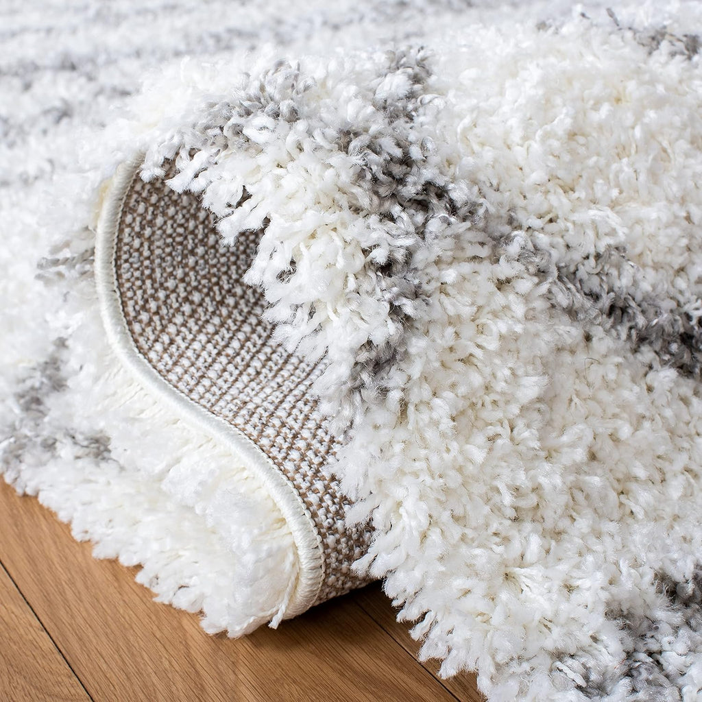 9' x 12' Ivory Grey Shag Area Rug E38204