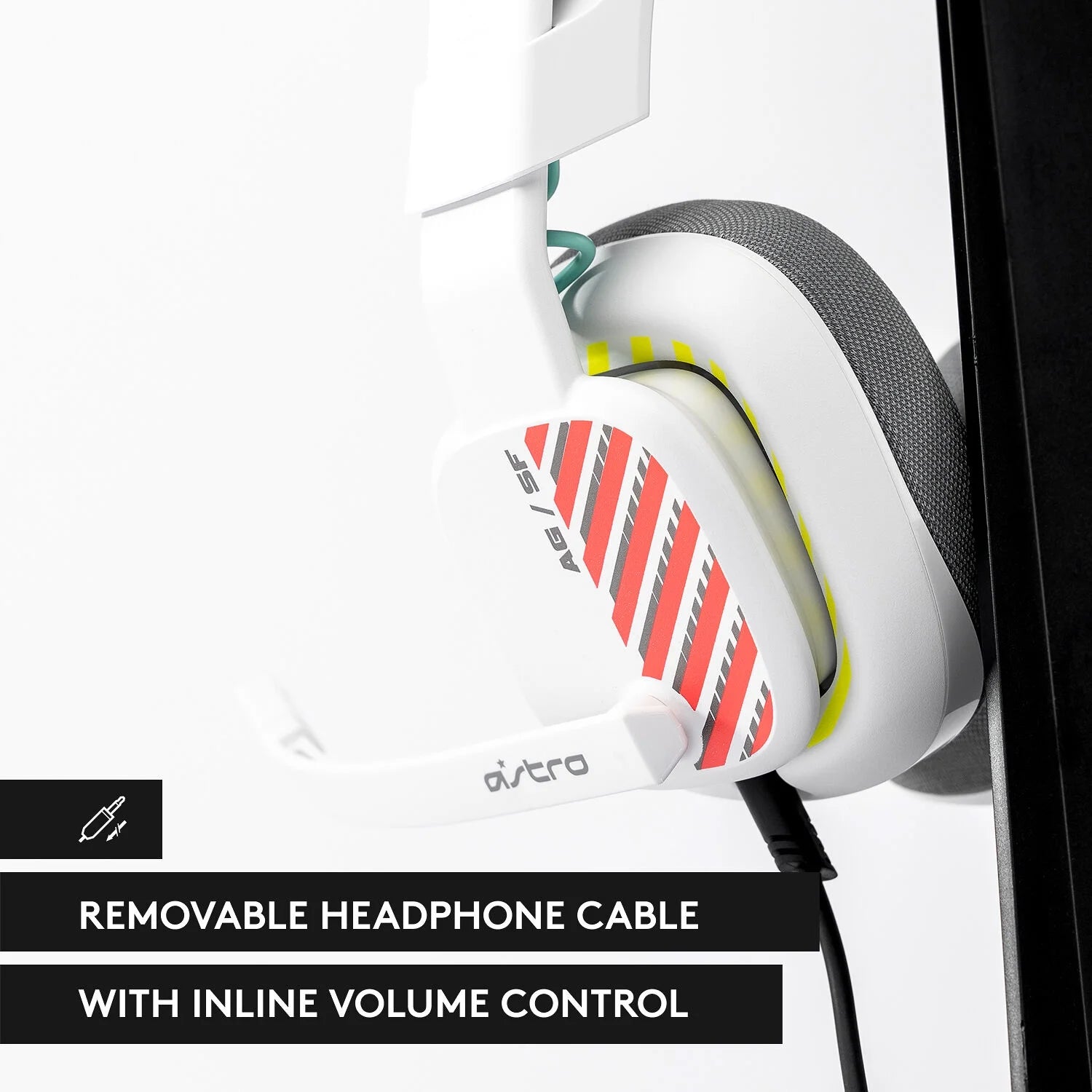 White Wired Gaming Over-Ear Headset with Boom Microphone F942790